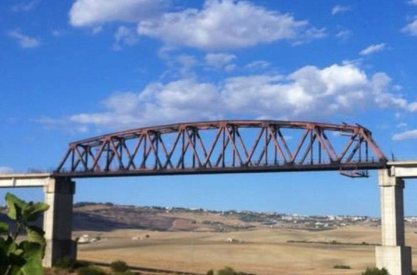 Matera, tra le grandi opere incompiute pure fogne e un cimitero