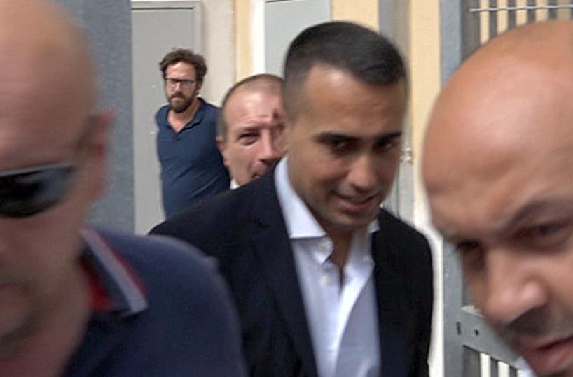 Di Maio a Bari incontra attivisti. Un deluso se ne va: «Non è il M5S che volevamo all'inizio»