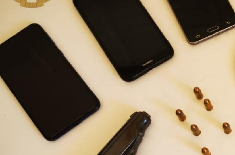 Barletta, finge di vendere bibite, in realtà spaccia cocaina: arrestato con la moglie