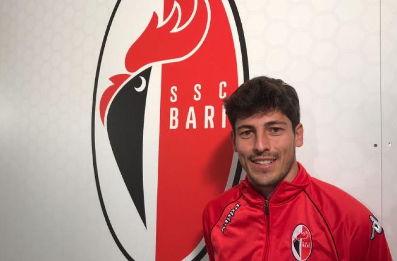 Bari, rescisso il contratto con Feola