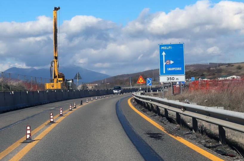 Potenza-Melfi: lavori frenati per i continui cambi d'appalto