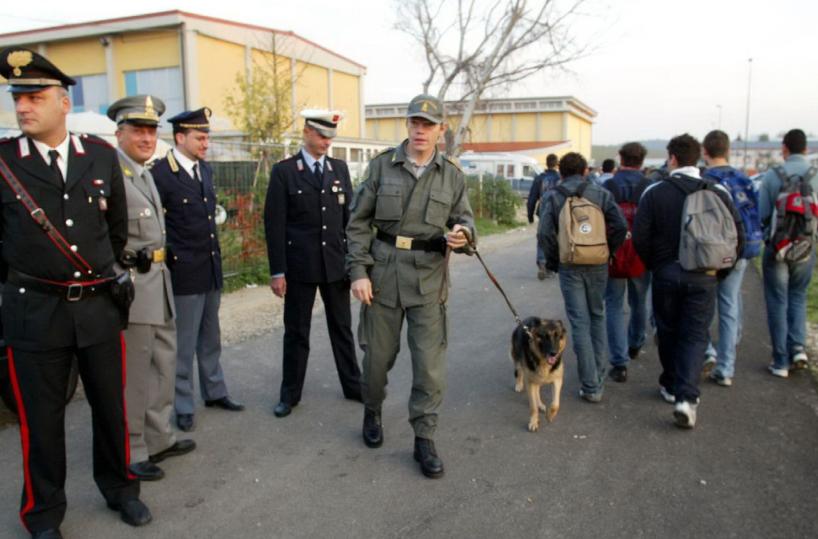 Droga nelle scuole, è allarme nel Brindisino: il bilancio dei carabinieri