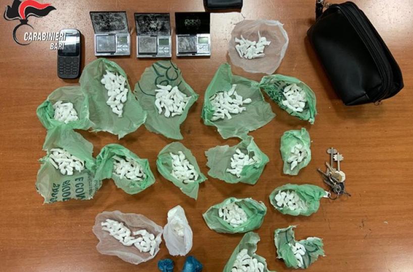 Barletta, sequestrato box con cocaina per un valore di 15mila euro