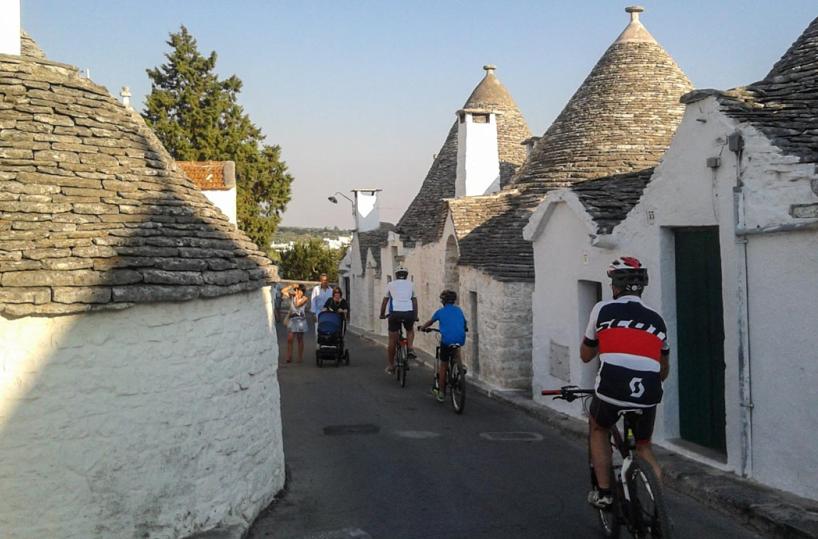 Dal Gargano a Matera in bici  il futuro sulle «strade bianche»