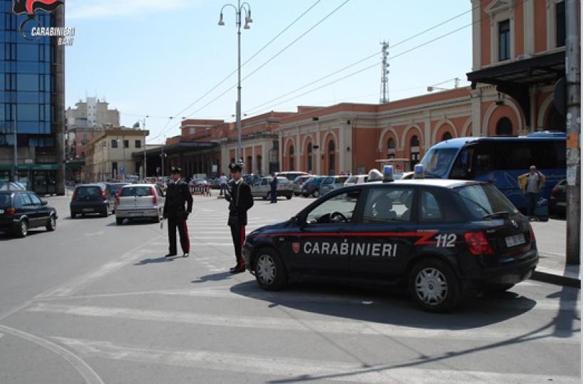 Bari, nel mirino dei cc i parcheggiatori abusivi: pioggia di denunce