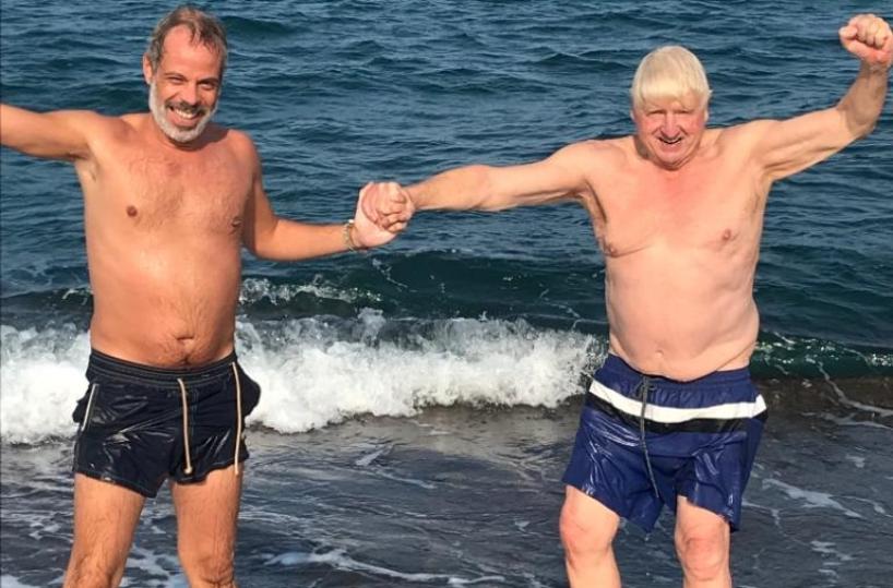 Il papà di Johnson stregato dalla Puglia: «Dirò a mio figlio Boris di venire qui a rilassarsi»
