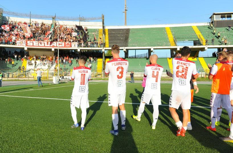 Il Bari fa indietro tutta: è un punto guadagnato