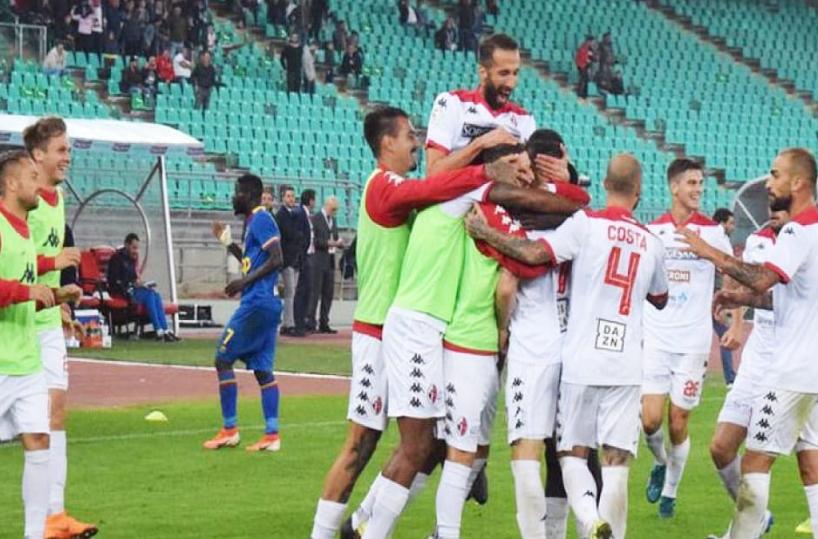 Bari, altri 3 punti in cassaforte: Catanzaro battuto 2-0