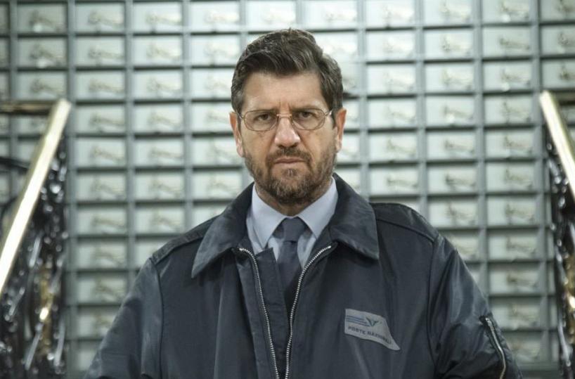 &laquo;Uomini d'oro&raquo;, Fabio De Luigi per una volta cattivo