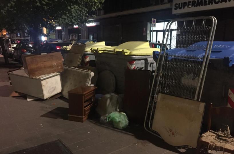 Bari, vandali in azione e incivili alla guida: 70 multe per la notte di Halloween