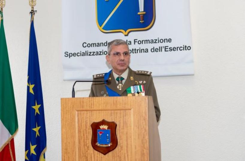 Formazione, a capo di Comfordotil generale barlettano Camporeale