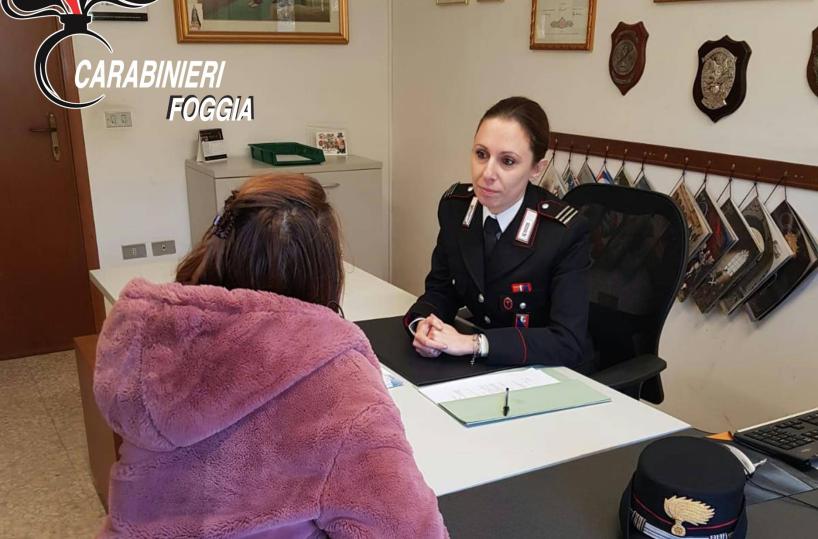 Cerignola, picchiano le conviventi (uno la pesta per strada): arrestati due uomini