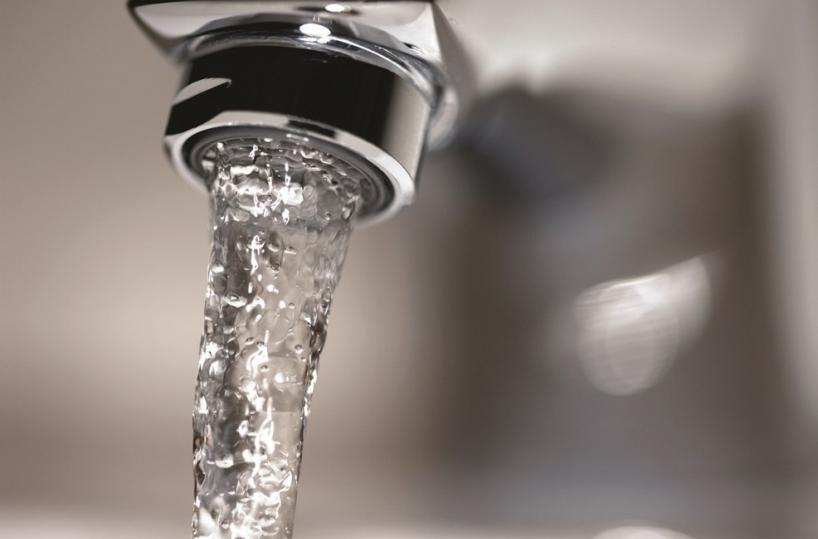 Tuturano, rubano acqua con allacci abusivi: denunciate 40 persone
