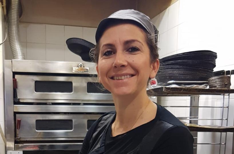 Sisma Albania, Pupetta albanese a Bari: «L’appartamento è andato distrutto. Molti salvi grazie alla prima scossa»