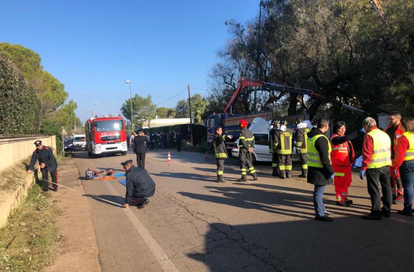 Galatone, operai travolti da auto: domani i funerali congiunti