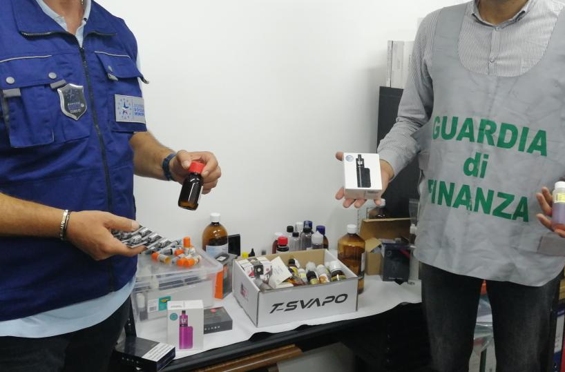 Gravina, sequestrate sigarette elettroche "tarocche"