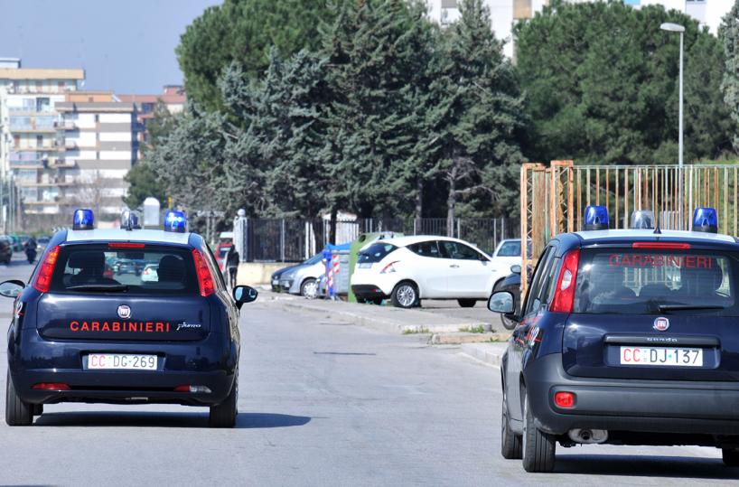 Orta Nova, scacco al clan GaetaFurti, estorsioni e droga: 9 arresti