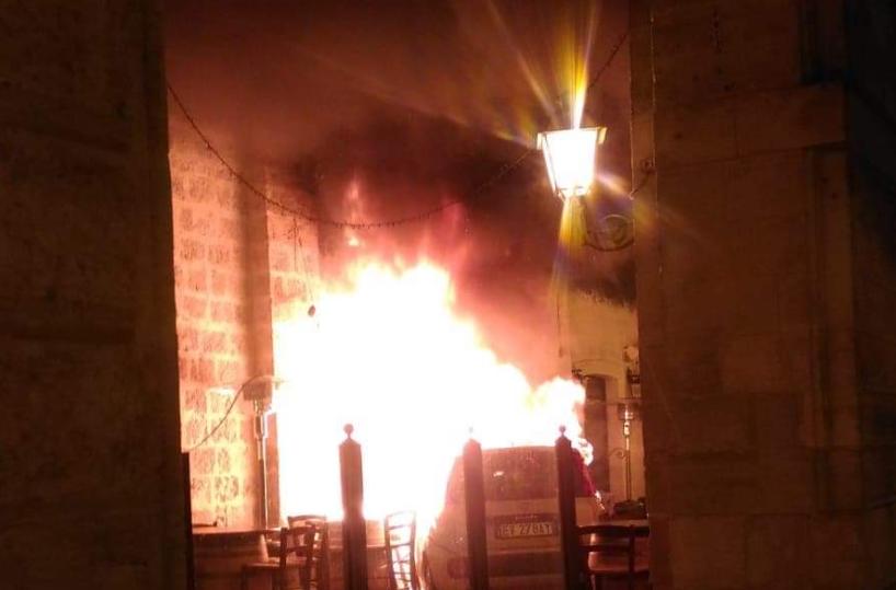 Fasano, incendio a un pub: terzo attentato in pochi mesi