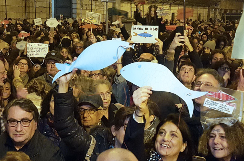 Le sardine conquistano Francesca Pascale, ma non tutte le pugliesi