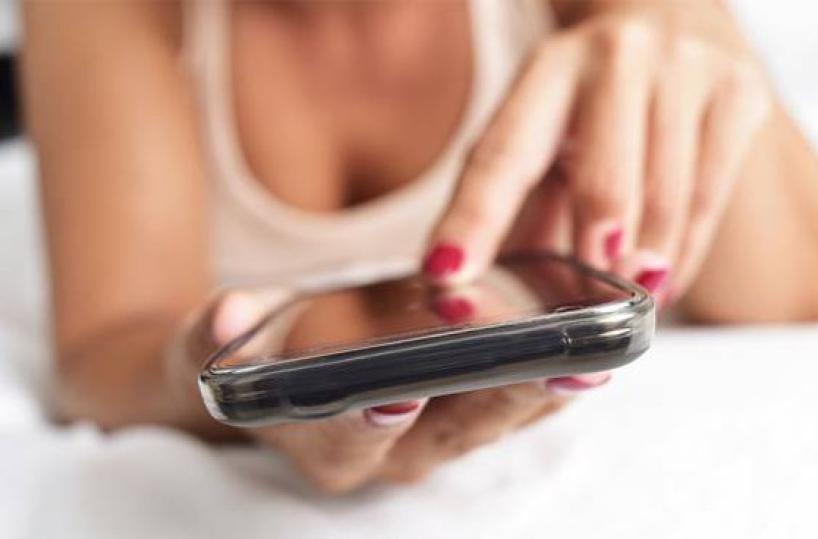 Bisceglie, «Ossessionato dalla mia ex moglie»: arrestata donna stalker