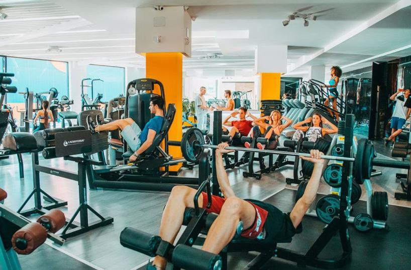 Nardò, falsi certificati per allenare in palestra: militare a processo