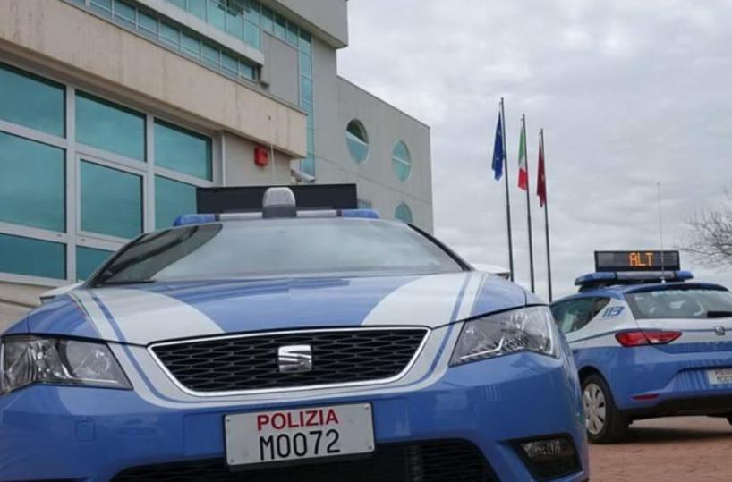 Taranto, ferito: «Sono stato picchiato da due uomini di colore», ma si era inventato tutto