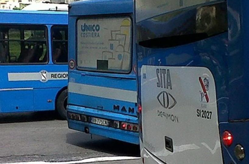 Prezzi biglietti bus non adeguati all'inflazione: Regione Puglia condannata per 3,5 mln