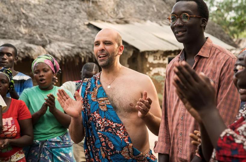«Tolo Tolo», ecco chi sono gli attori baresi del film di Zalone