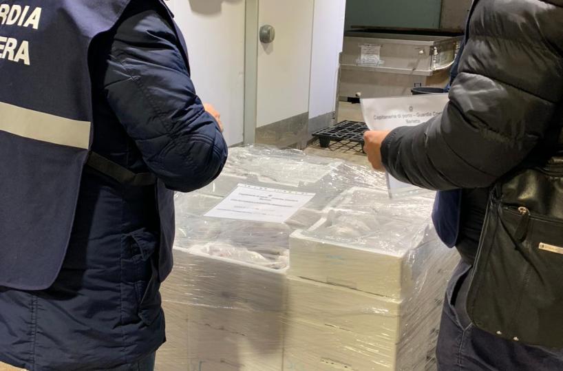 Barletta,  operazione «Mercato Globale»:  controlli in mare della Guardia costiera