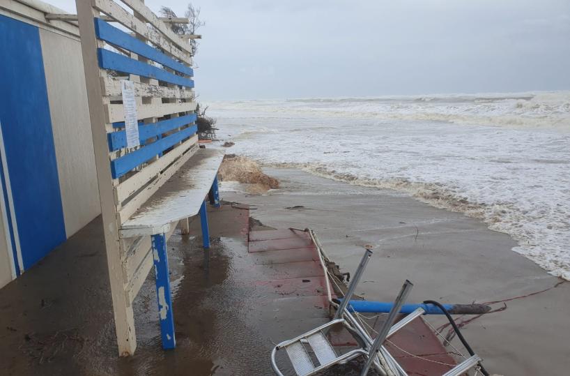 «Tutti i lidi vanno smontati»: inutile la legge della Puglia