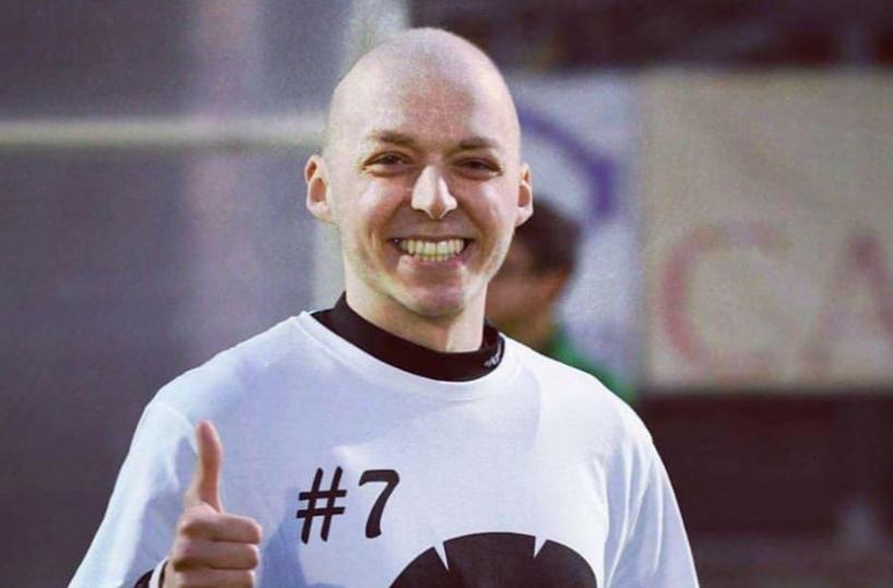 Custodero calciatore malato di cancro dice stop: «Troppo dolore, vado in sedazione»