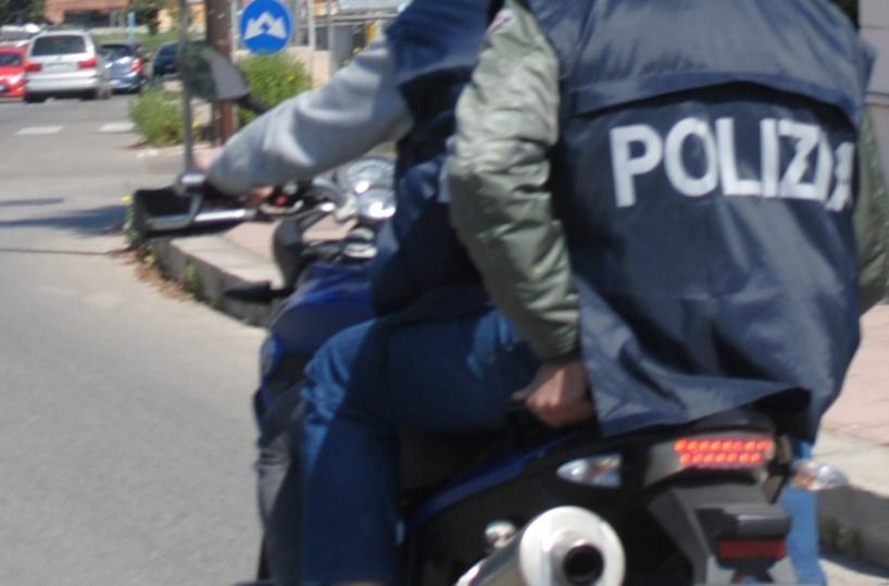 Taranto, spacciavano cocaina: arrestati due fratelli 