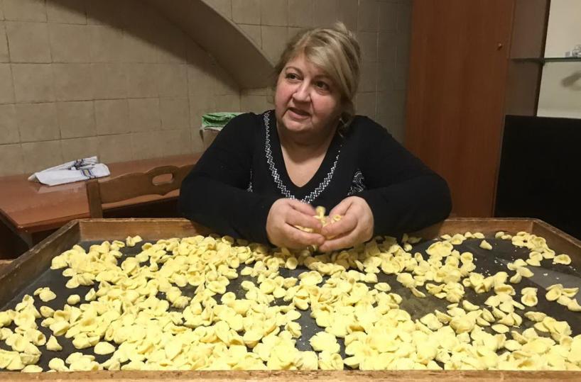 Bari, Nunzia delle orecchiette vola a New York con il sindaco