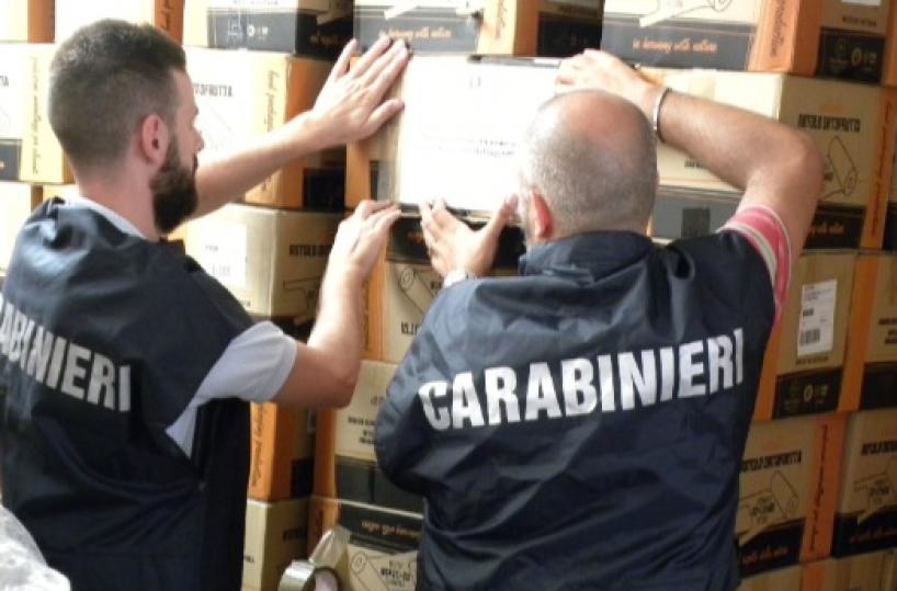 Manduria, carabinieri forestali sequestrano 2 tonnellate di buste di plastica illegali