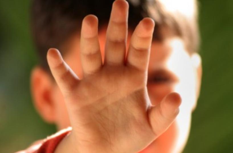 Bimbo conteso fra Bari e Como: il papà cerca di toglierlo alla ex compagna