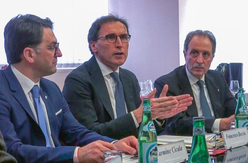 Boccia contro Bardi: «Ha distrutto la sanità lucana»