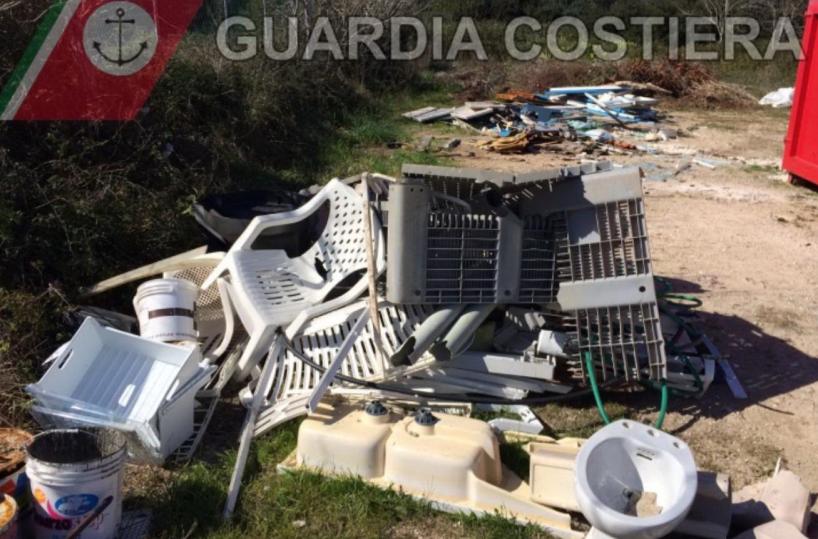Otranto, a Conca Specchiulla sequestrata discarica abusiva di 4500mq