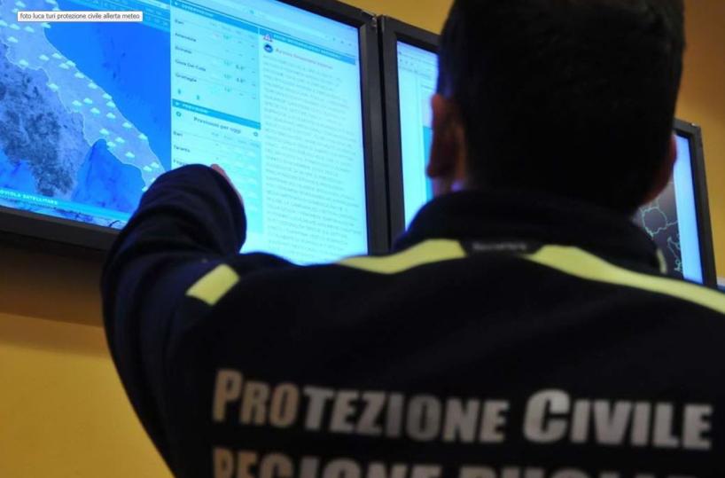 Coronavirus, vice presidente consiglio Puglia dona stipendio a Protezione civile 