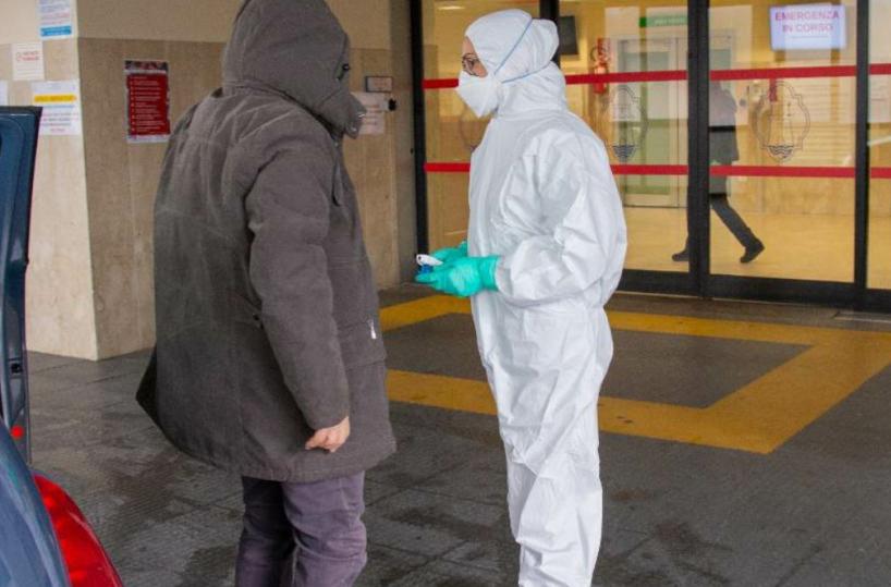 Coronavirus Puglia: 248 contagiati, 16 vittime. Emiliano: «Servono 200 ventilatori»