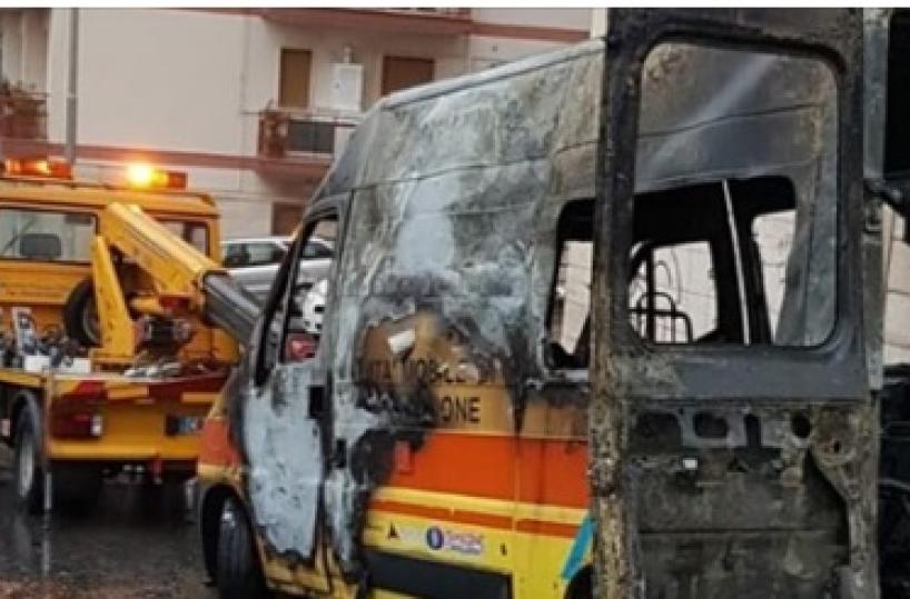 Incendiate due ambulanze della federazione Misericordia di Martina Franca