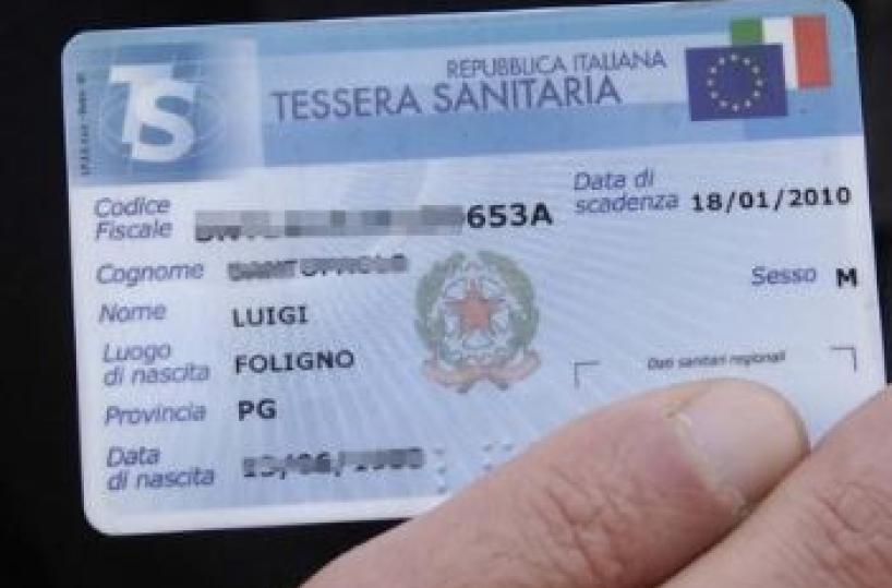 Sacchetti rifiuti, in 5 comuni baresi ritiro anche con tessera sanitaria