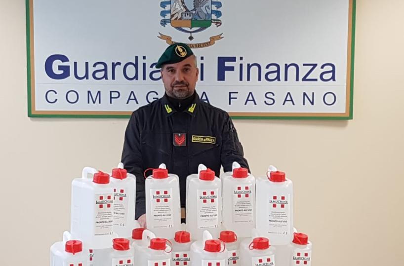 Coronavirus, nel Brindisino i finanzieri mascherine e falsi disinfettanti 