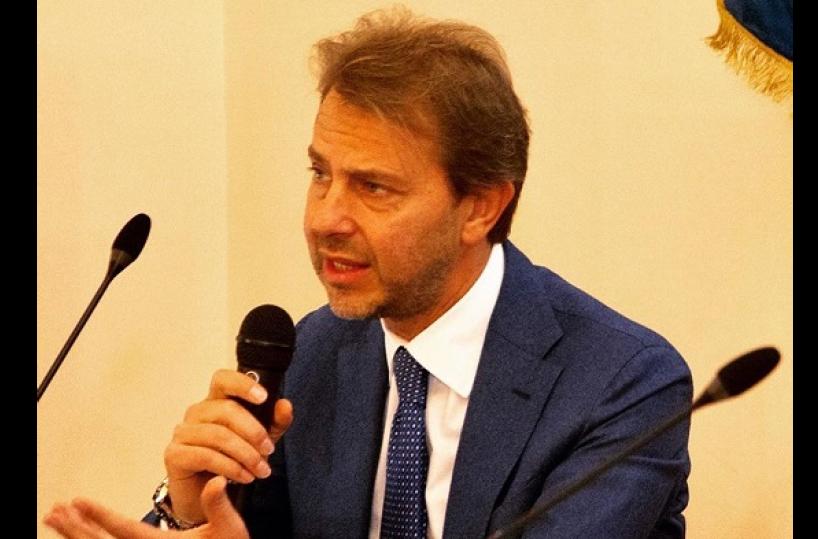 Non bisogna  spegnere  il «lumicino» della ragione