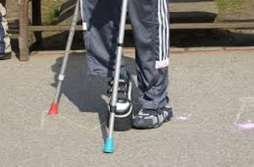 Bari, famiglie dei bimbi disabili al governo: «Con la didattica a distanza chi seguirà i nostri ragazzi?»