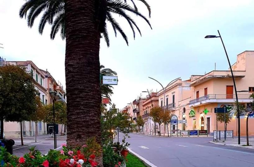 Bernalda, spazi pubblici in concessione. Chiesto un ampliamento