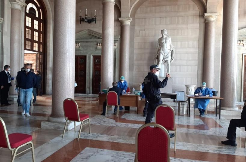 Cig, in 40mila ancora senza soldi. A Bari la disperazione dei precari