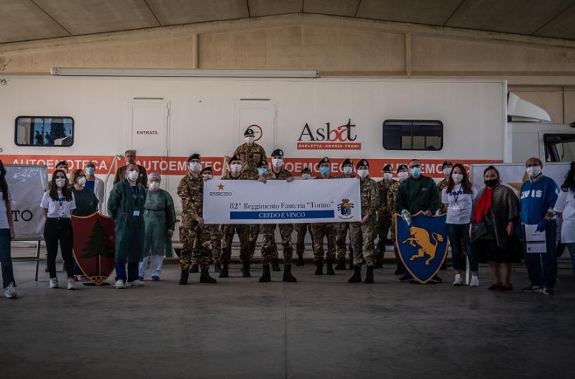 Raccolta straordinaria di sangue in prima fila l'82° fanteria di Barletta