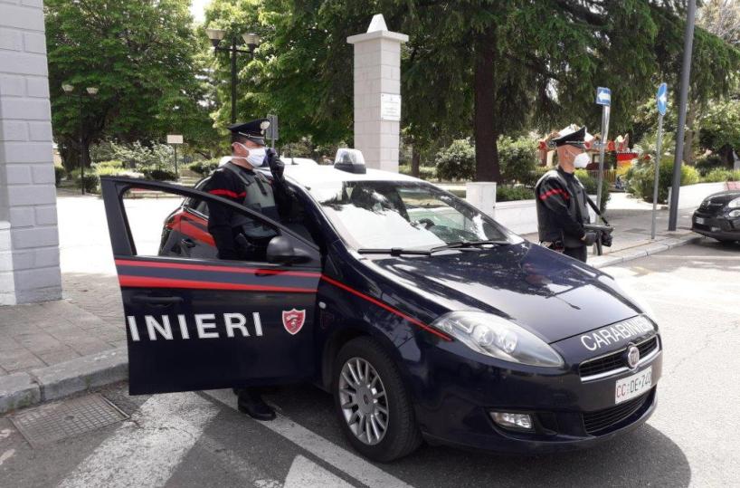 Policoro, rubano un'auto: uno arrestato e l'altro ricercato