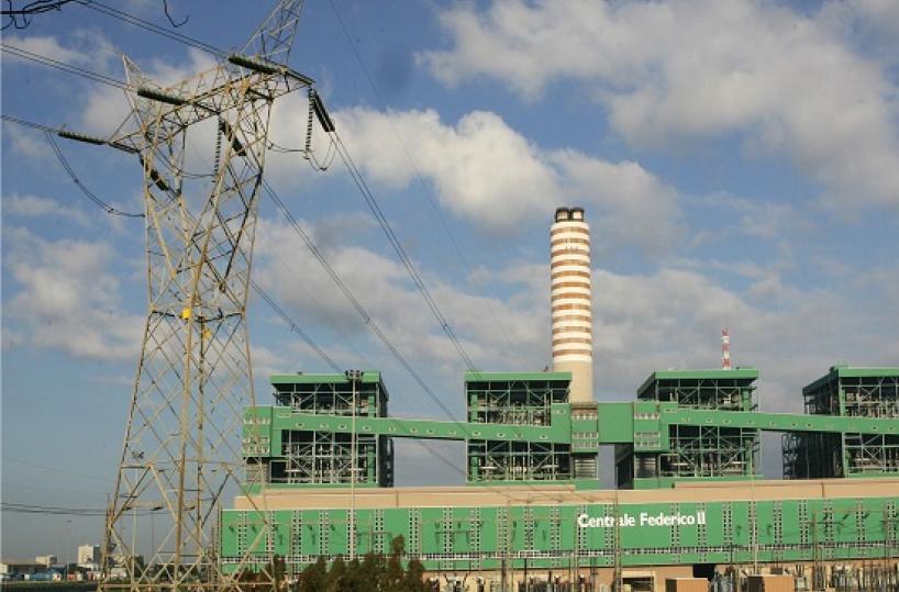 Brindisi,  la centrale Enel  anticipa l’abbandono del carbone