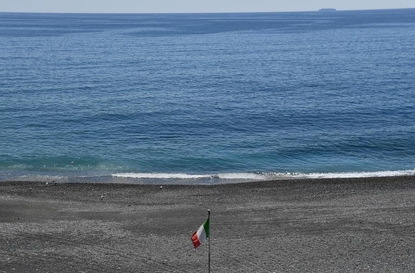 Quando il mare era davvero una tavola blu… 